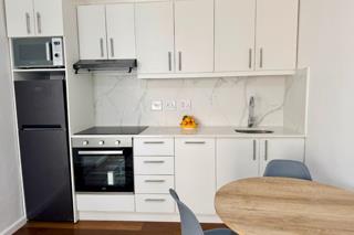 To Let 1 Bedroom Property for Rent in Sea Point Western Cape